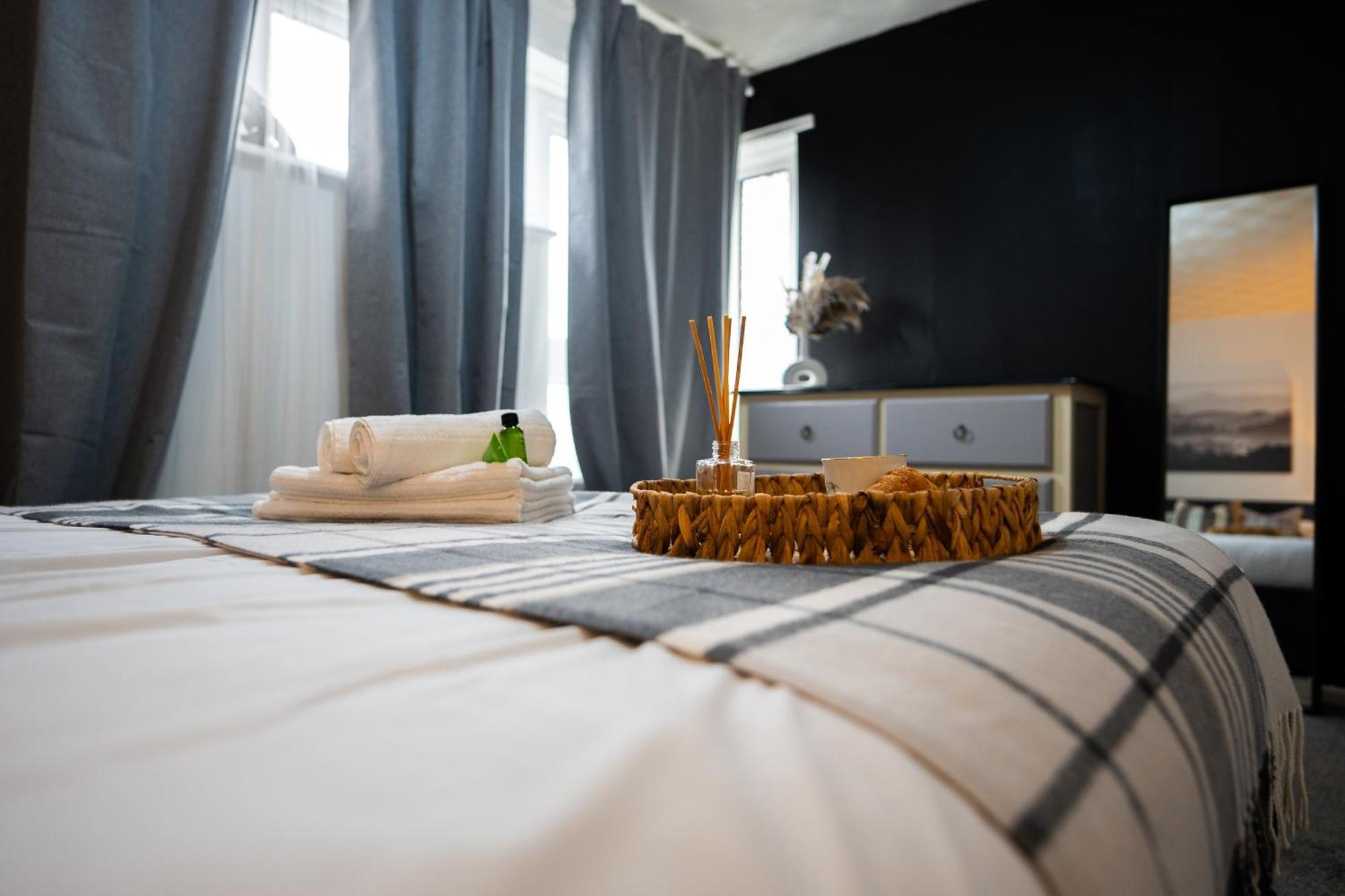 Arena Apartment With Balcony Birmingham Luaran gambar